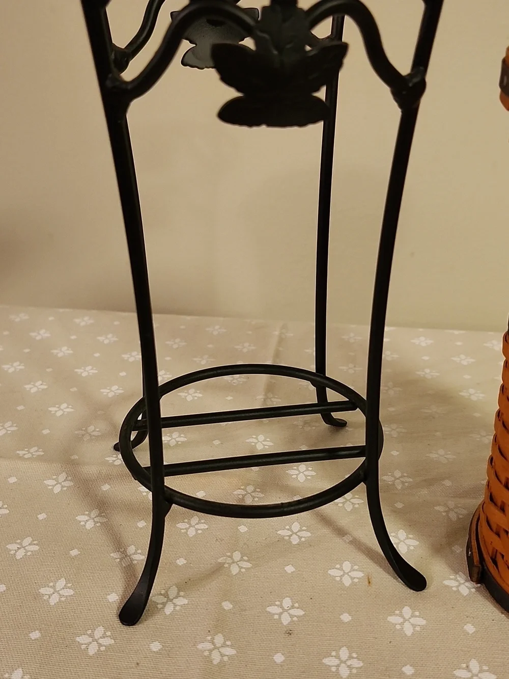Longaberger Collectors Club JW Miniature Umbrella Basket With Stand